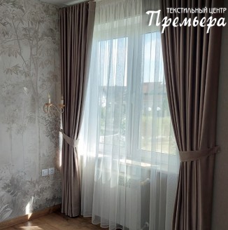 Бархатные шторы в спальню